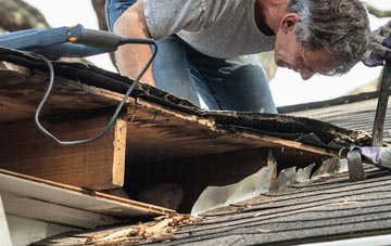 common causes of Trecastle fascia damage